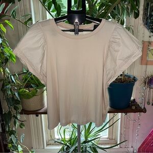 Old Navy Cream Short Sleeve Top